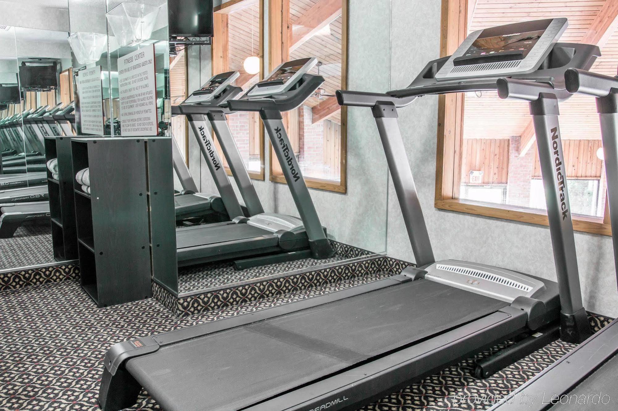 Quality Inn Hudsonville South Екстериор снимка