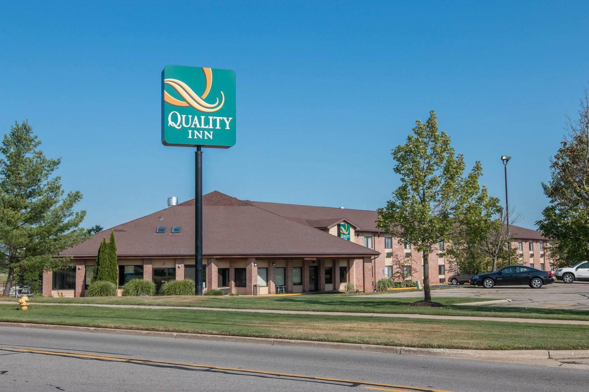 Quality Inn Hudsonville South Екстериор снимка